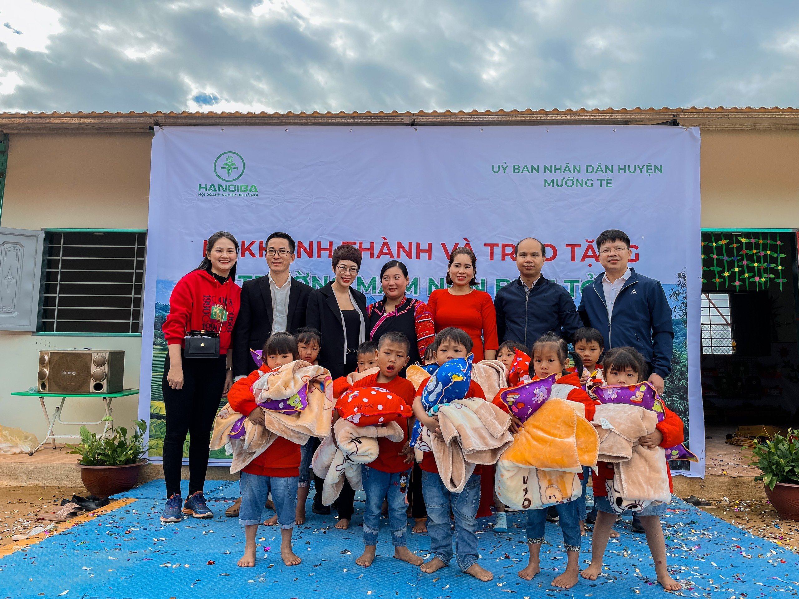 z3057176798824_7357298dbef8ea5868095969a3599237